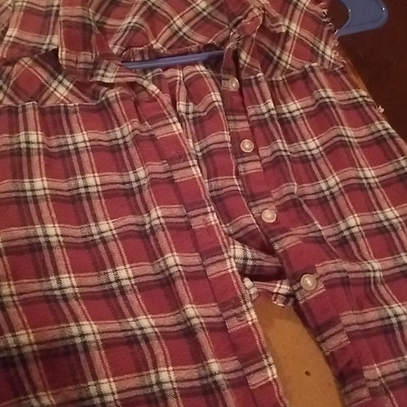 Tanktop - Picture 2 of 2